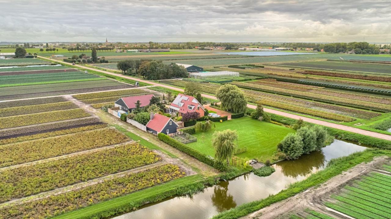 B&B “Te Warskip Bij Blokvis” Medemblik Bagian luar foto